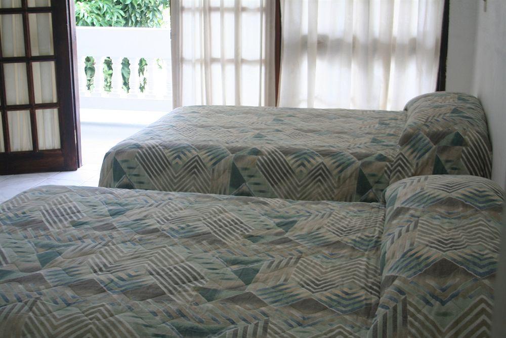 Pure Oasis Resort Negril Exterior photo