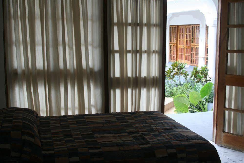 Pure Oasis Resort Negril Exterior photo